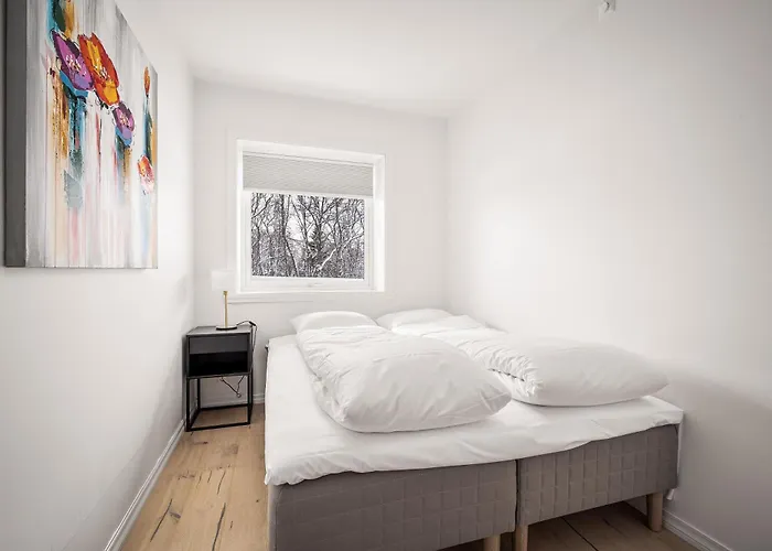 Gullstein Lägenhetshotell 3*