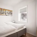 Gullstein 3*